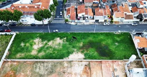 Terreno à venda em Amparo, Conjunto Habitacional Alberto Marques, com 143 m²