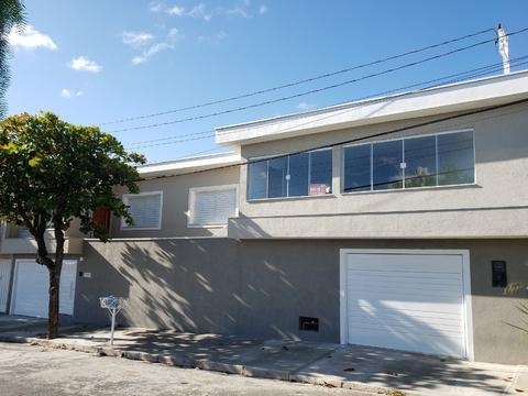 Casa à venda em Amparo, Jardim América, com 3 quartos, com 153 m²