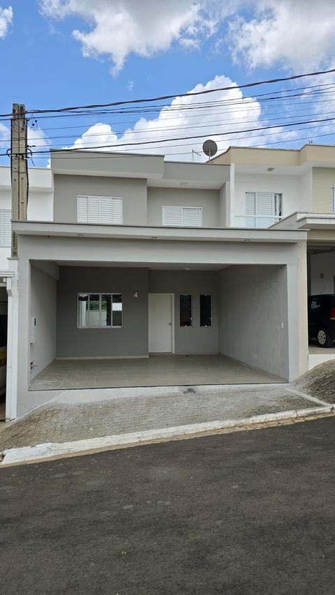 Casa à venda em Amparo, Jardim São Francisco, com 3 quartos, com 120 m², Condomínio Mont Blanc